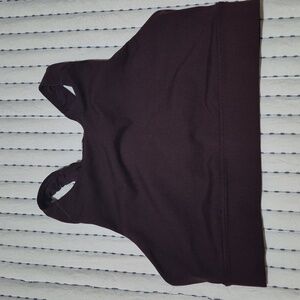 3/$10 - Old Navy sports bra